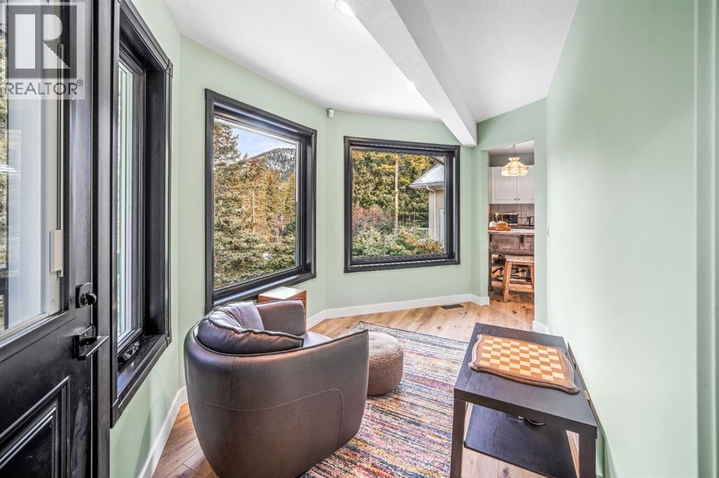 108 Lougheed Circle, Banff, Alberta  T1L 1B4 - Photo 25 - A2283298