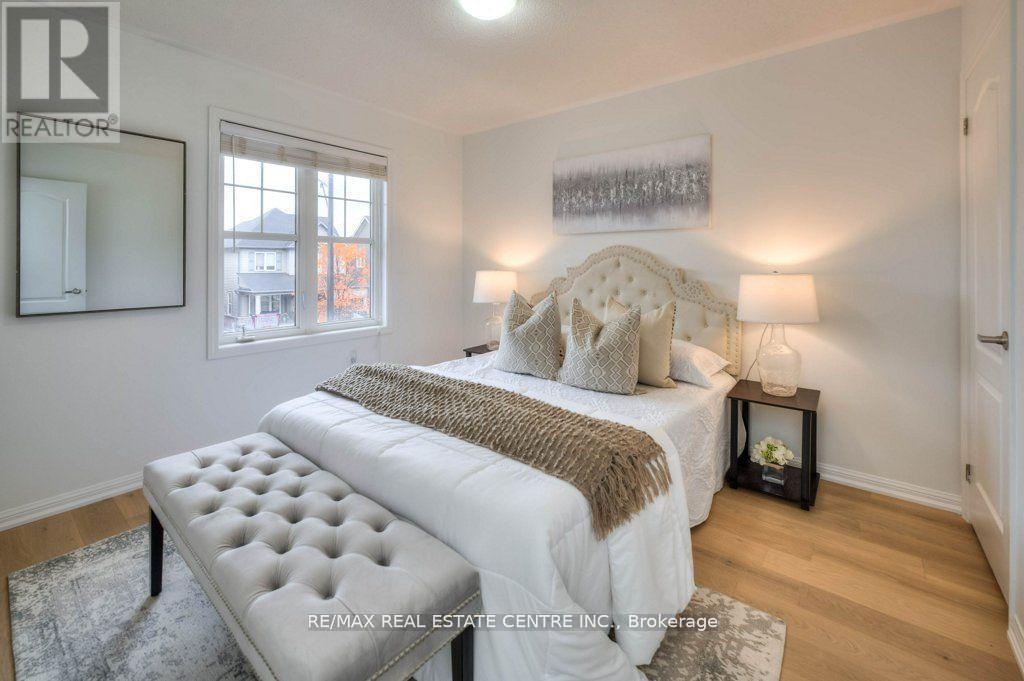 782 Maquire Terrace, Milton (Co Coates), Ontario  L9T 6P5 - Photo 10 - W12755352