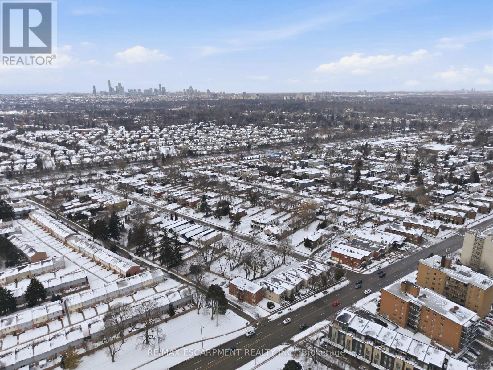 19b Broadview Avenue, Mississauga, Ontario  L5H 2S8 - Photo 17 - W12755368