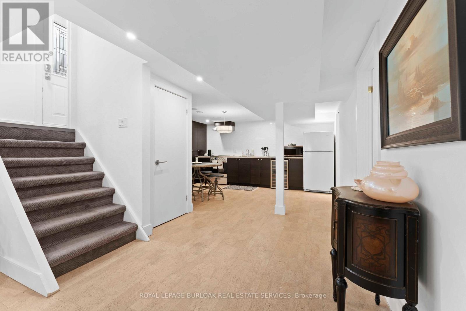 519 Regina Drive, Burlington, Ontario  L7S 1L7 - Photo 30 - W12755404