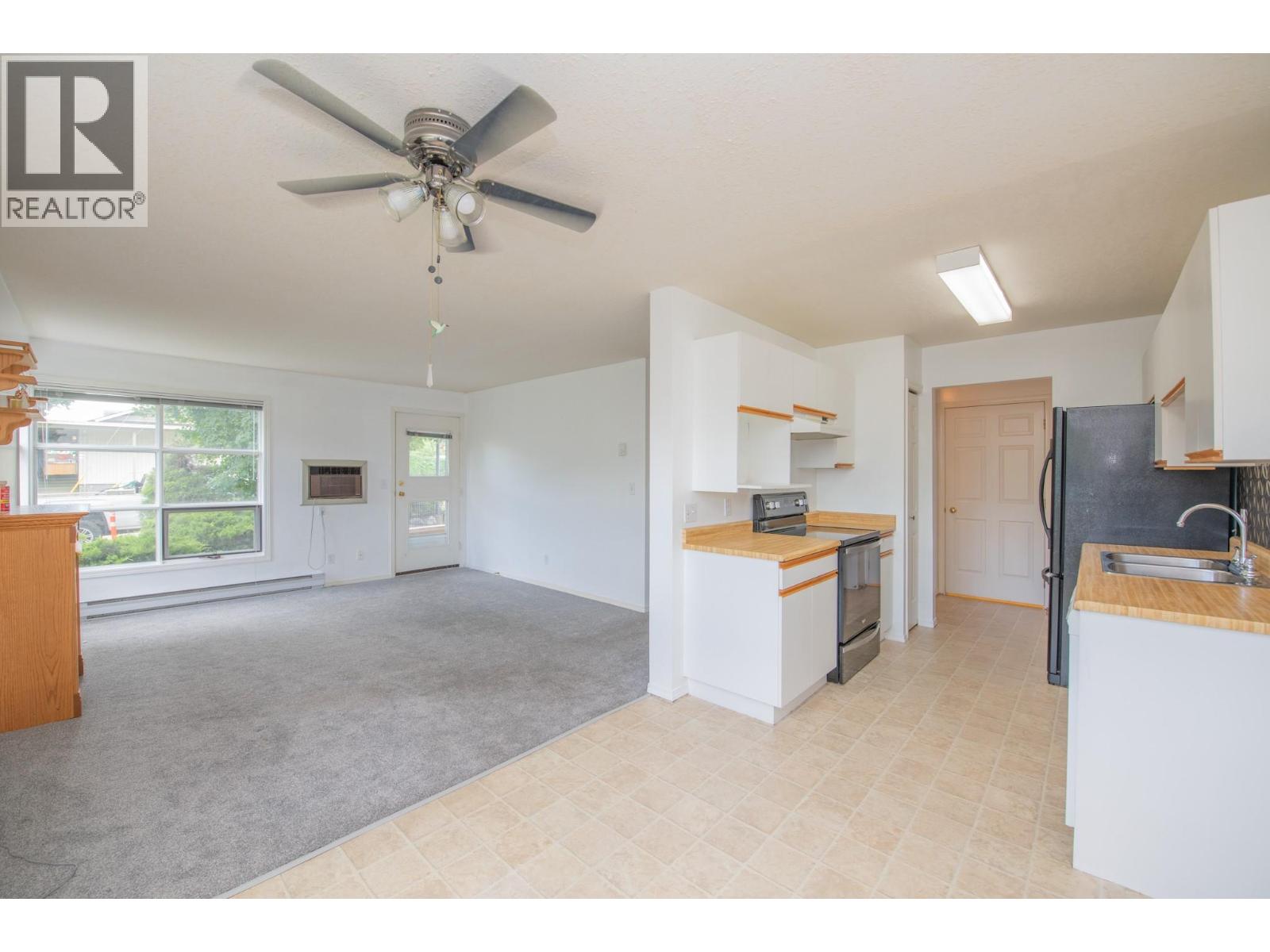 703 Granville Avenue Unit# 103, Enderby, British Columbia  V4Y 6A4 - Photo 2 - 10354828