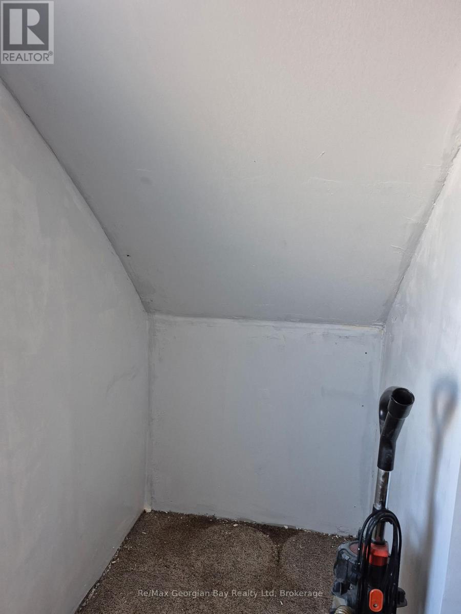 111 Andrew Street S, Orillia, Ontario  L3V 5J3 - Photo 27 - S12491918