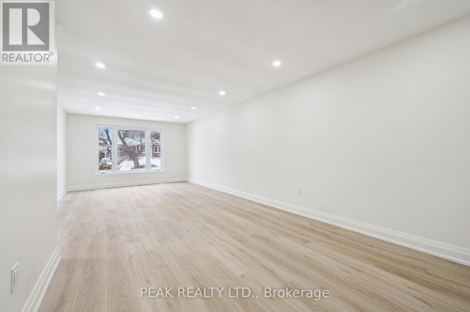 116 Markwood Drive, Kitchener, Ontario  N2M 2H6 - Photo 25 - X12755360