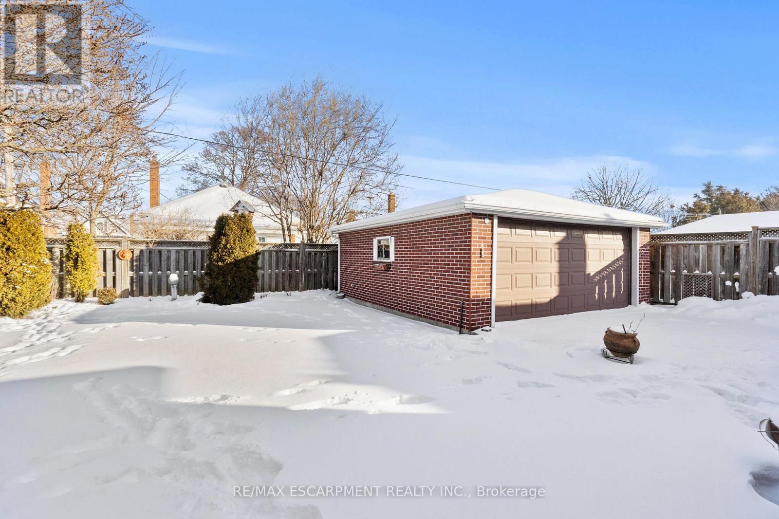 51 Elliott Avenue, Hamilton, Ontario  L8T 2H7 - Photo 38 - X12755366