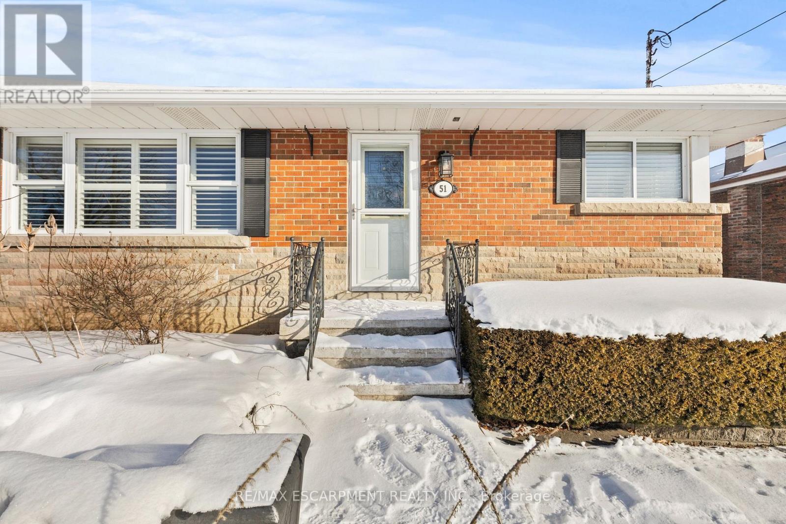 51 Elliott Avenue, Hamilton, Ontario  L8T 2H7 - Photo 8 - X12755366