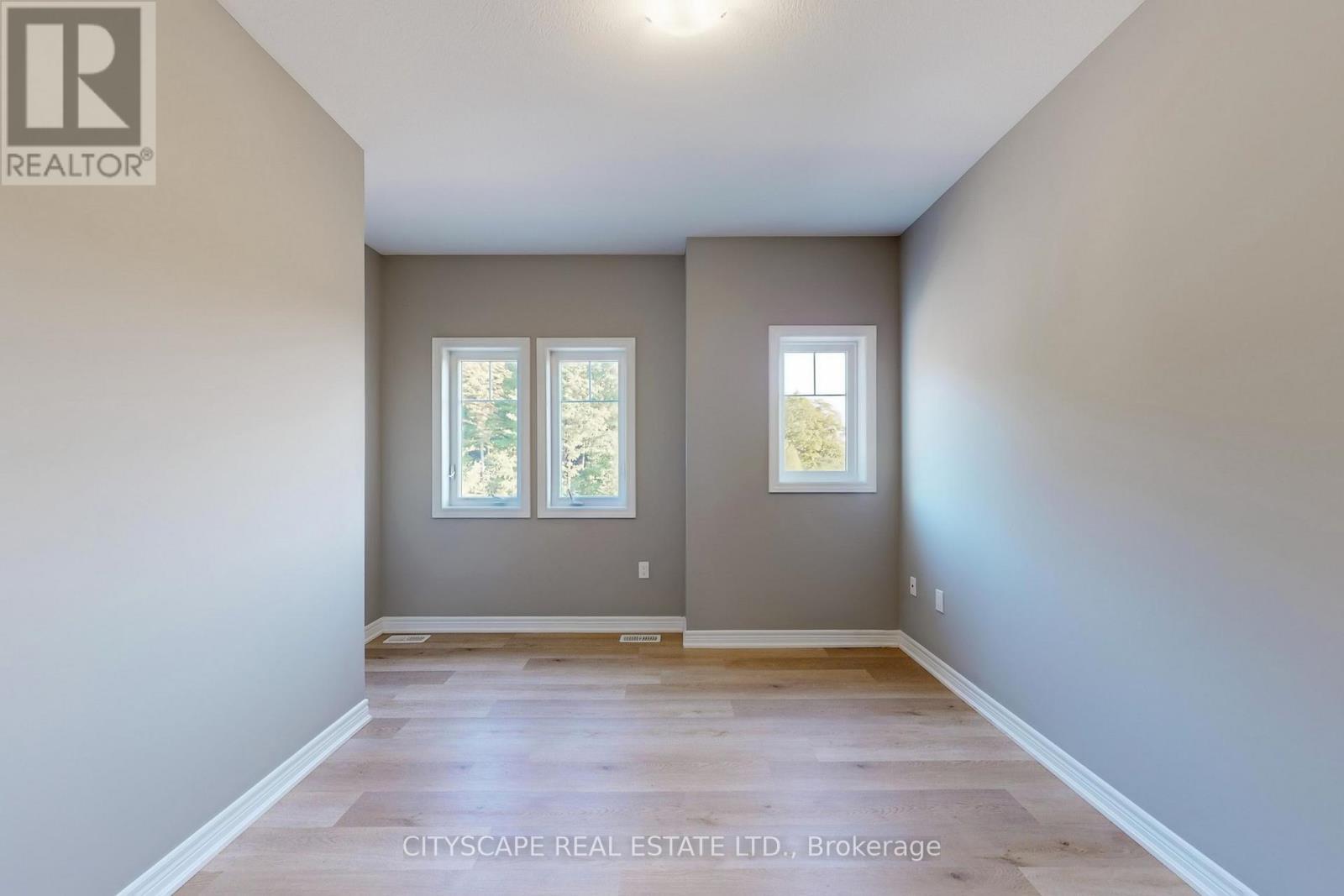 100 Tartan Avenue, Kitchener, Ontario  N2R 0N5 - Photo 33 - X12755468