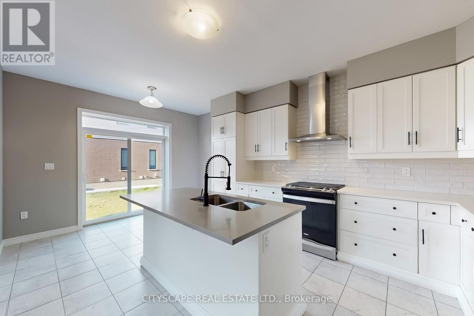 100 Tartan Avenue, Kitchener, Ontario  N2R 0N5 - Photo 9 - X12755468