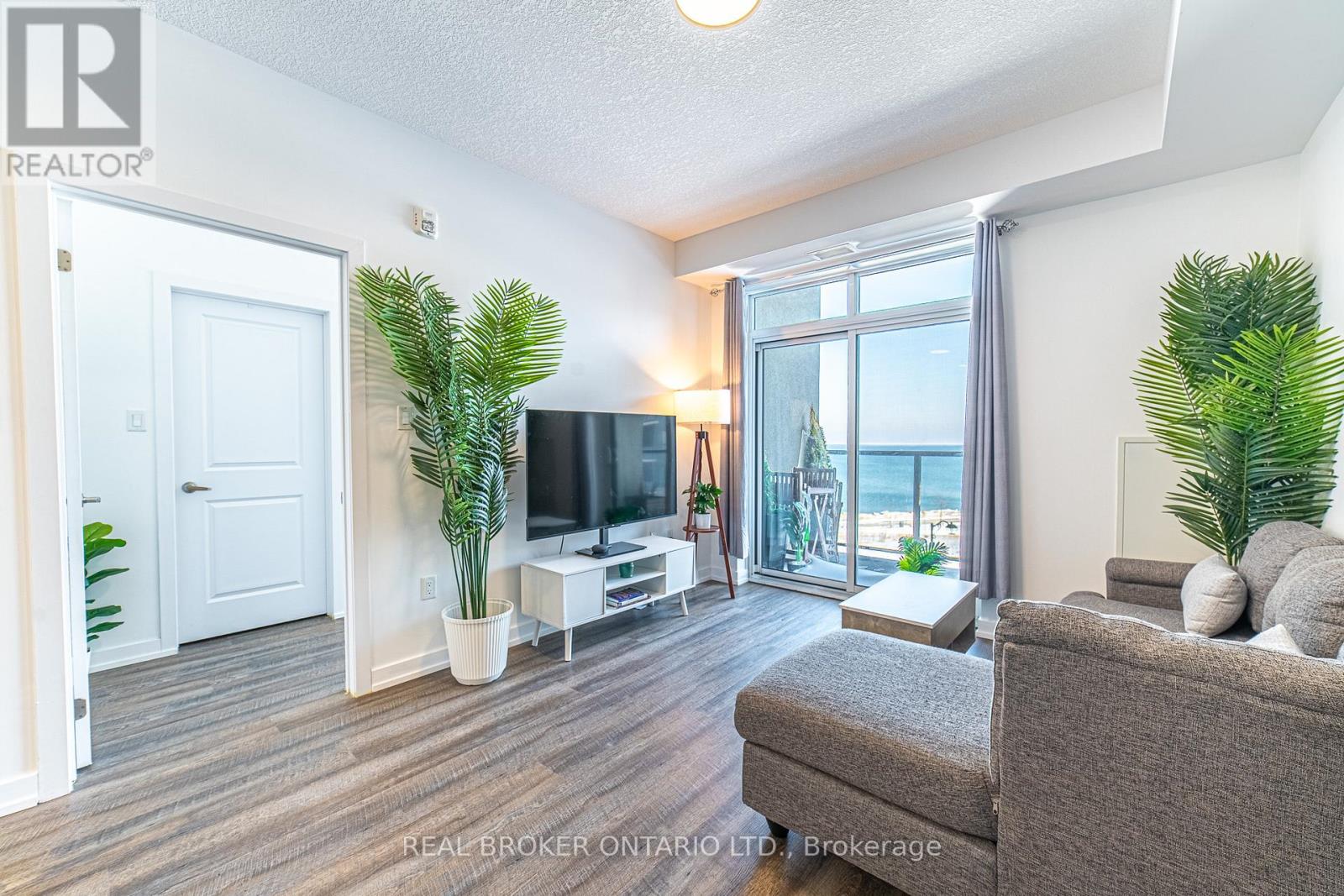 436 - 101 Shoreview Place, Hamilton, Ontario  L8E 0K2 - Photo 7 - X12755502