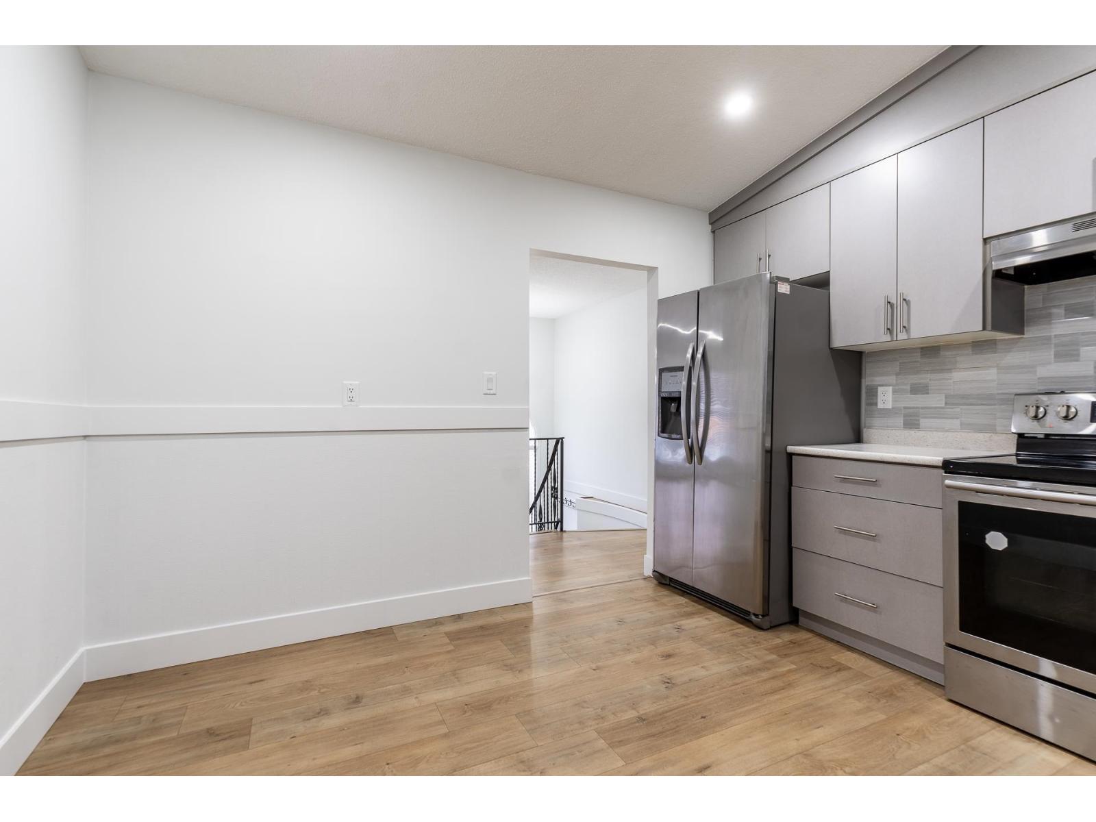 2803 Babich Street, Abbotsford, British Columbia  V2S 3K4 - Photo 8 - R3084730