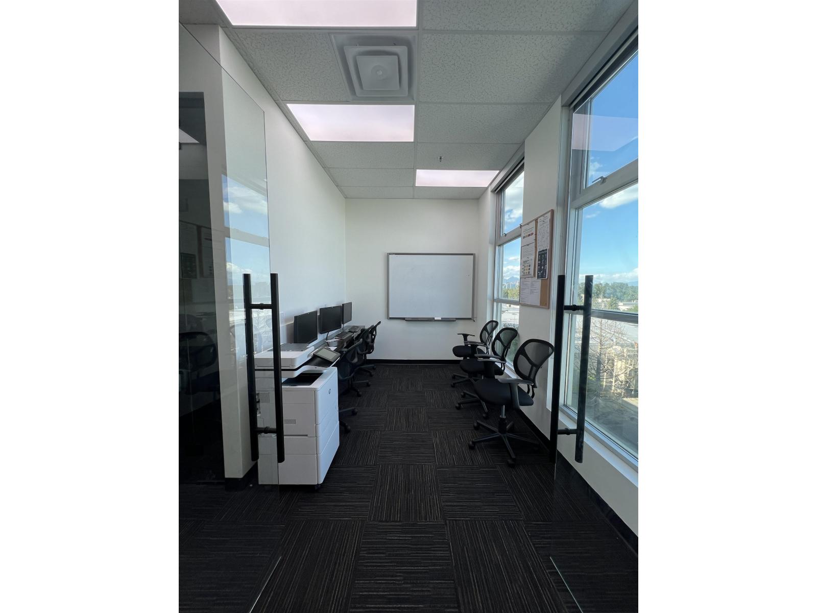 204 12899 80 Avenue, Surrey, British Columbia  V3W 0E6 - Photo 4 - C8075653