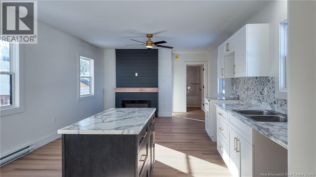 28 Second Street, Hampton, New Brunswick  E5N 5V1 - Photo 8 - NB133060