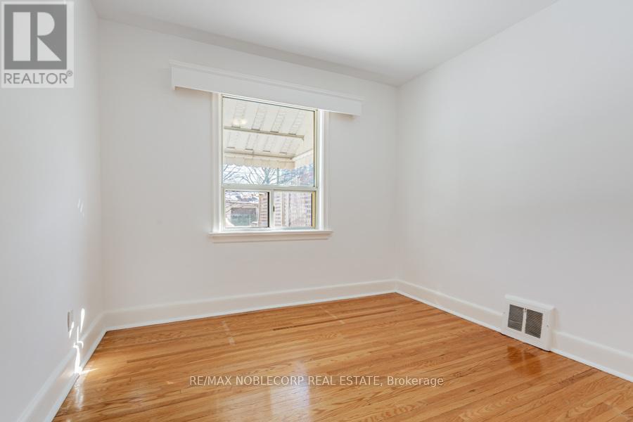 93 Mcintosh Street, Toronto, Ontario  M1N 3Y6 - Photo 17 - E12753092