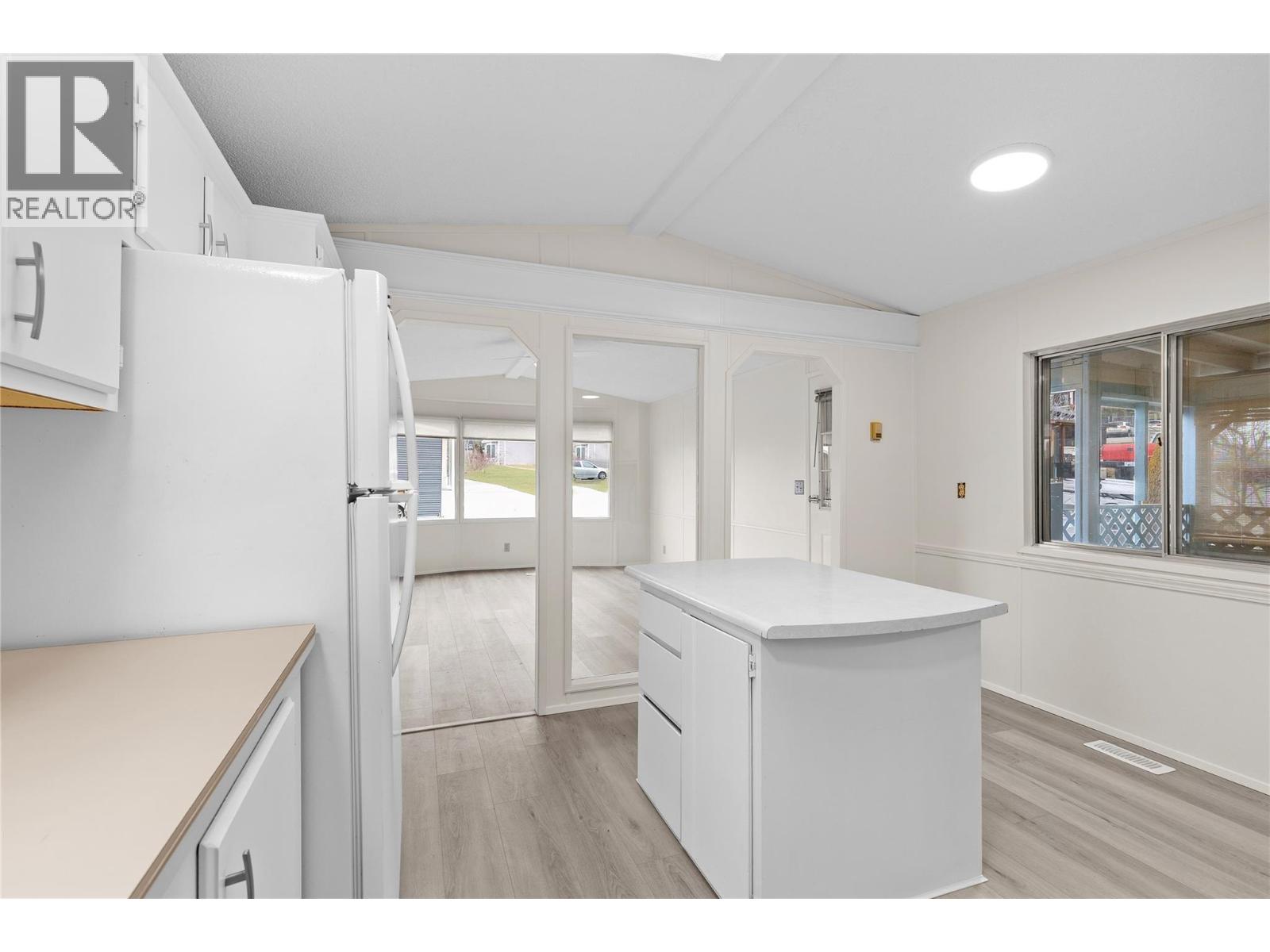 1600 43 Avenue Unit# 32, Vernon, British Columbia  V1T 9G6 - Photo 19 - 10364709