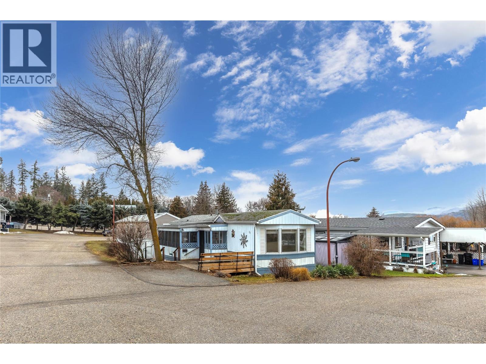 1600 43 Avenue Unit# 32, Vernon, British Columbia  V1T 9G6 - Photo 3 - 10364709