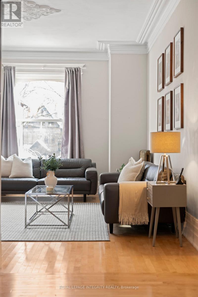 553 Gilmour Street, Ottawa, Ontario  K1R 5L5 - Photo 8 - X12755518