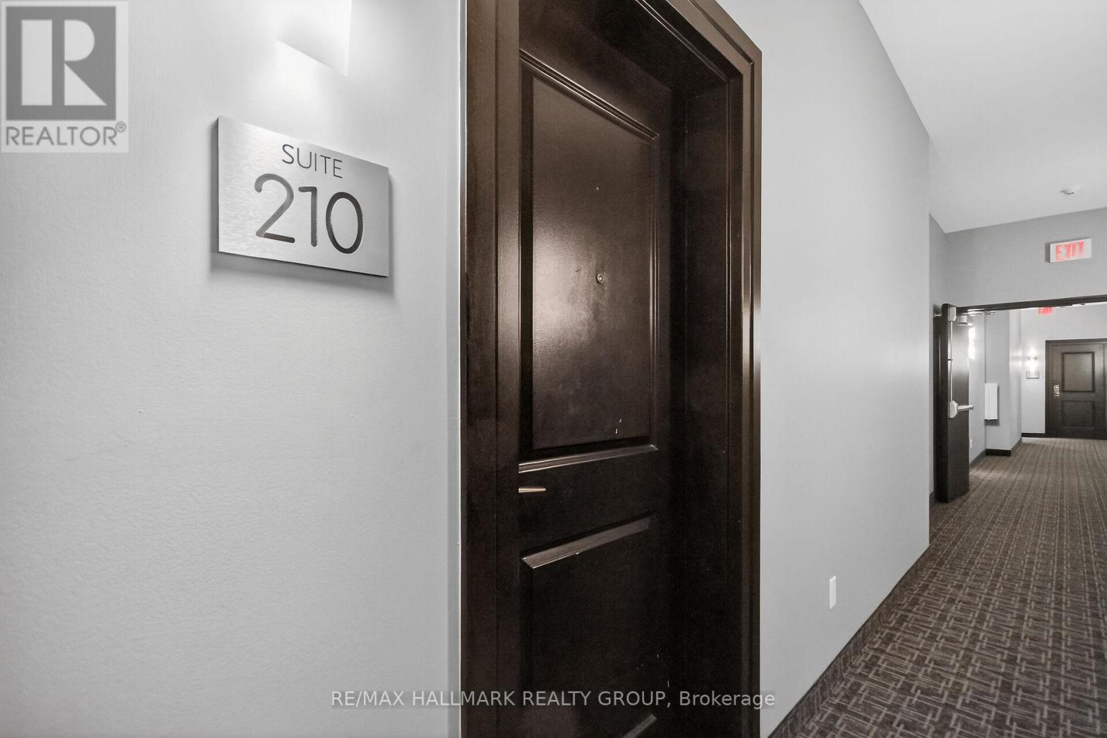 210 - 682 Churchill Avenue N, Ottawa, Ontario  K1Z 5G5 - Photo 3 - X12755540