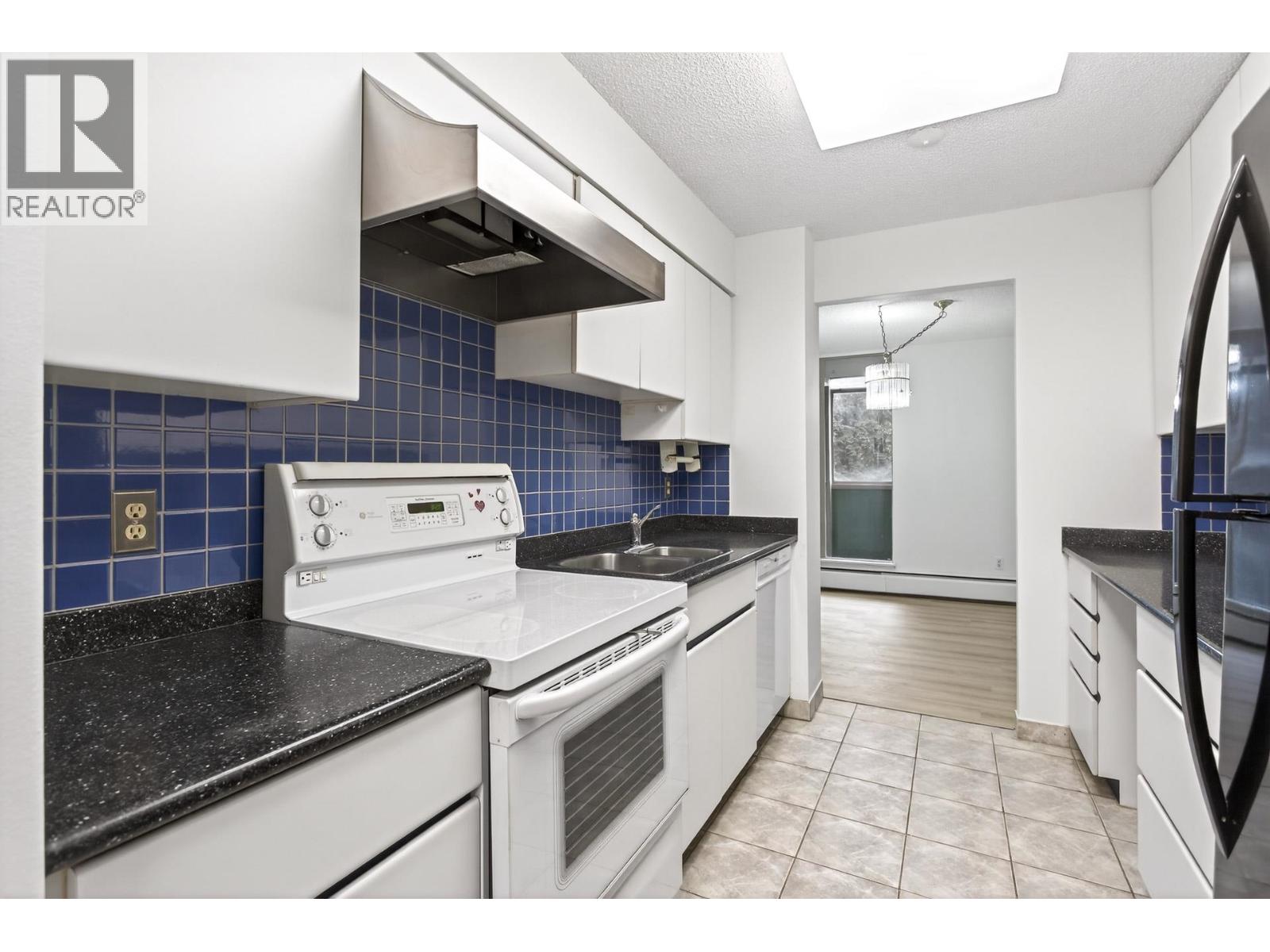 504 2024 Fullerton Avenue, North Vancouver, British Columbia  V7P 3G4 - Photo 18 - R3086286