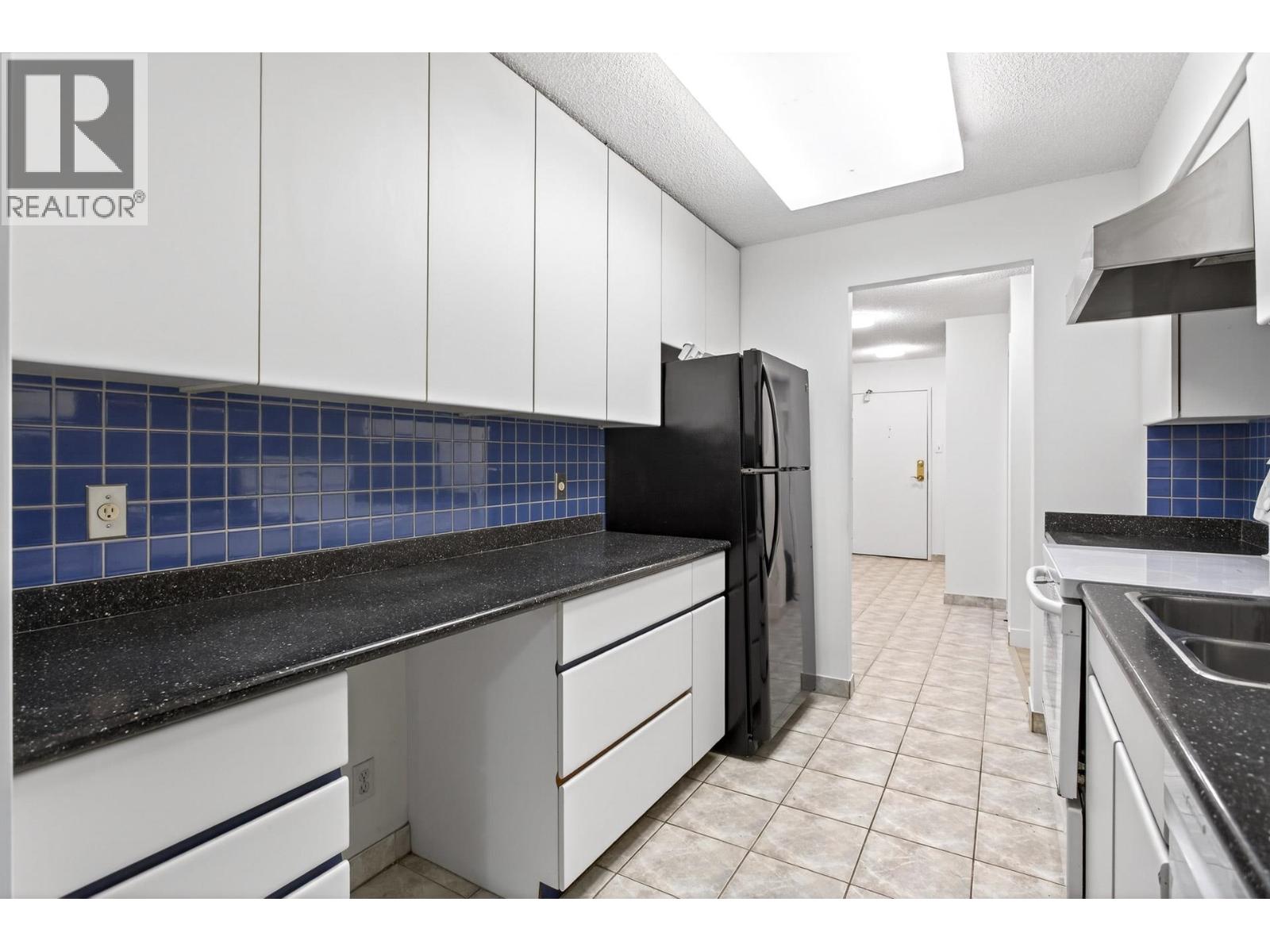 504 2024 Fullerton Avenue, North Vancouver, British Columbia  V7P 3G4 - Photo 19 - R3086286