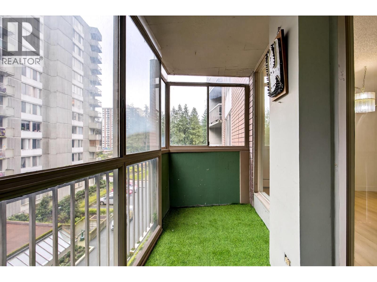 504 2024 Fullerton Avenue, North Vancouver, British Columbia  V7P 3G4 - Photo 24 - R3086286