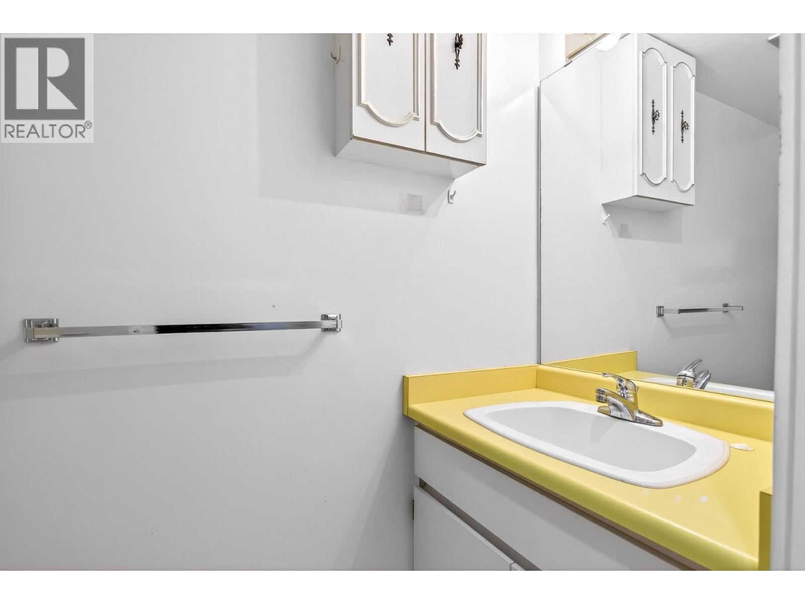 504 2024 Fullerton Avenue, North Vancouver, British Columbia  V7P 3G4 - Photo 26 - R3086286