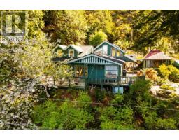 1587 MOUNT GARDNER ROAD, Bowen Island, British Columbia