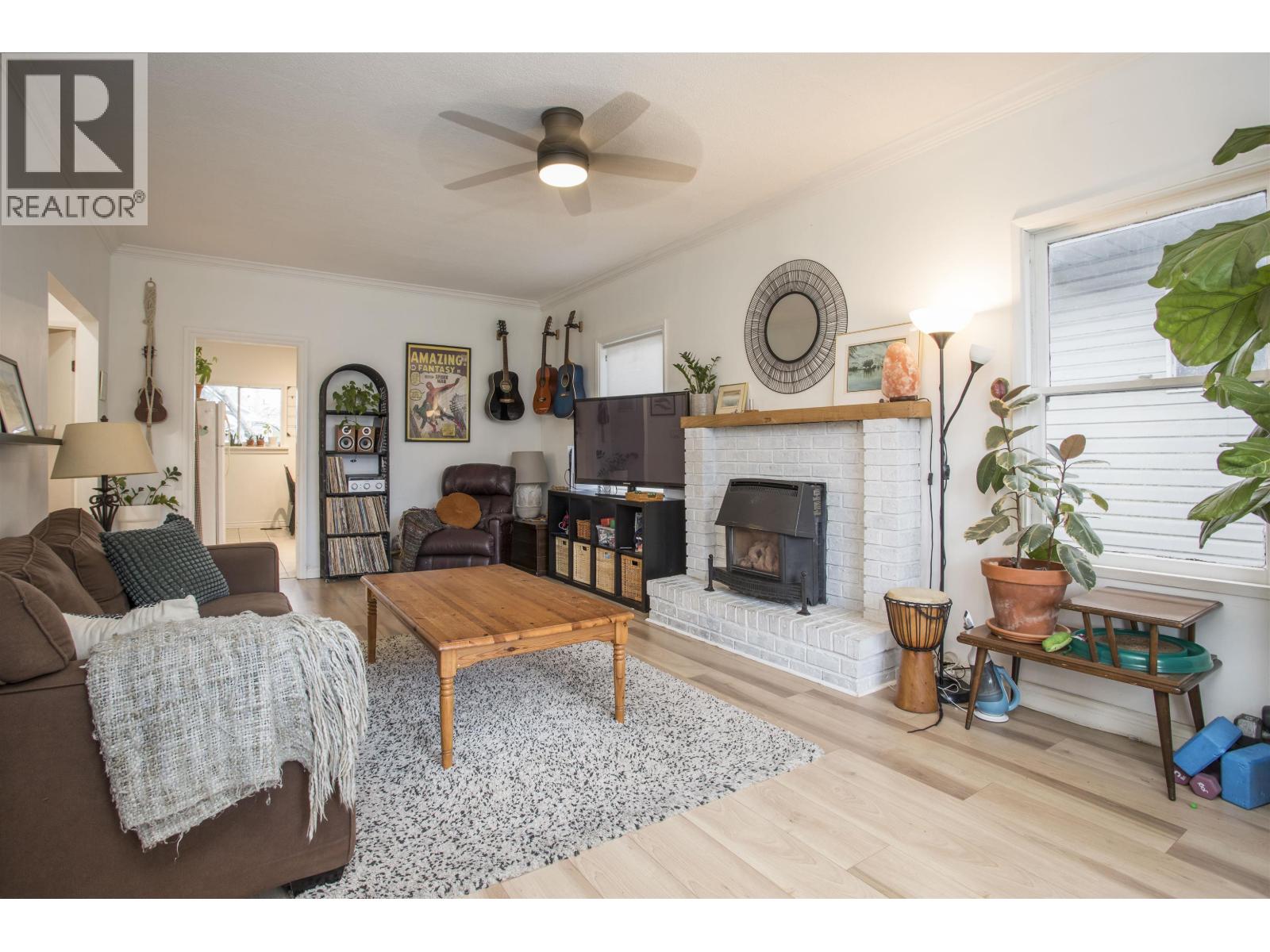 1976 WARWICK AVENUE, Port Coquitlam, British Columbia