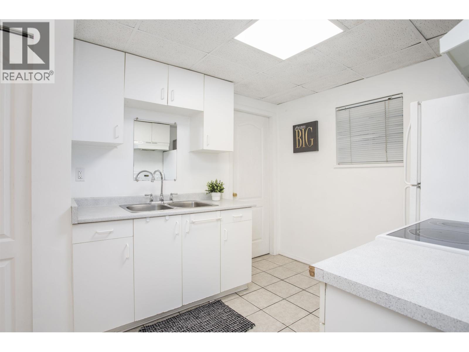 1976 Warwick Avenue, Port Coquitlam, British Columbia  V3C 1L6 - Photo 19 - R3086251