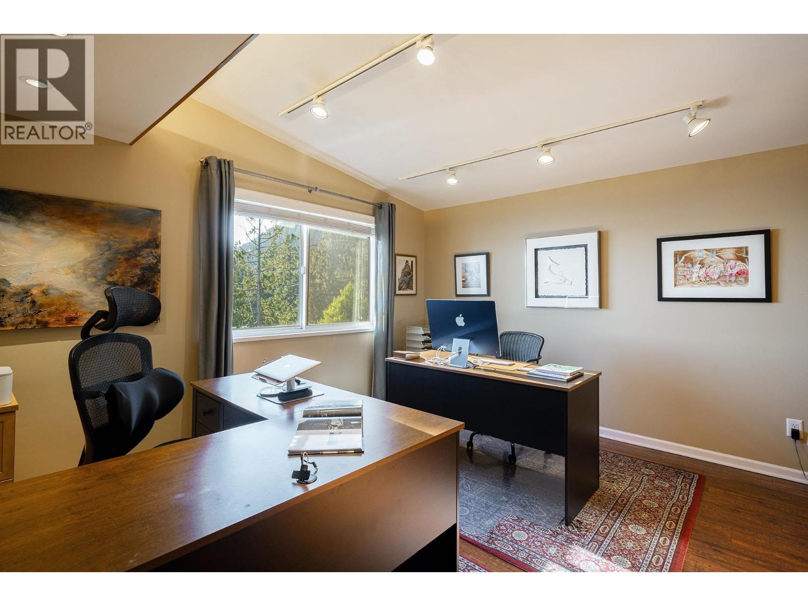 835 Hummingbird Lane, Bowen Island, British Columbia  V0N 1G1 - Photo 25 - R3086261