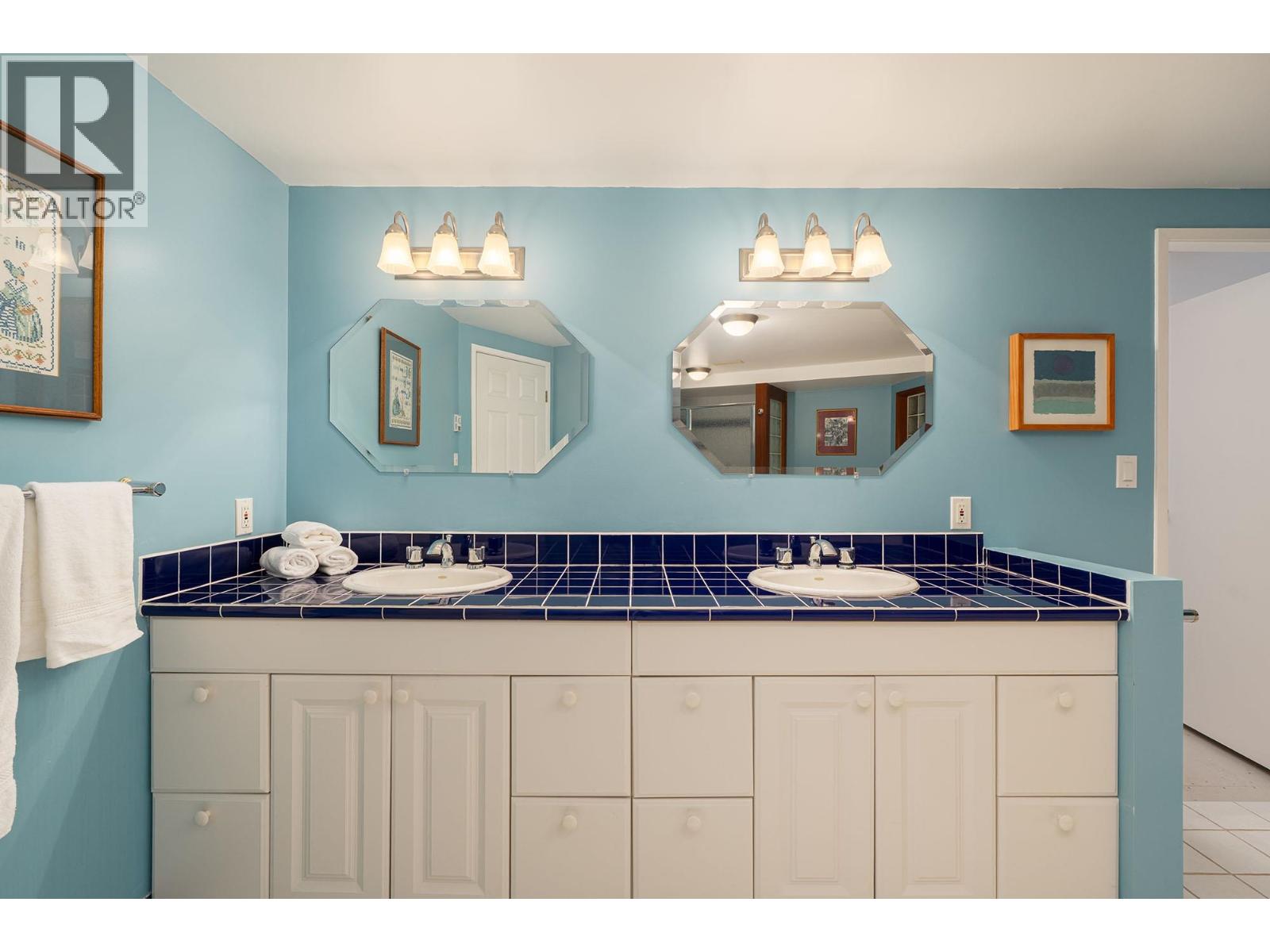 835 Hummingbird Lane, Bowen Island, British Columbia  V0N 1G1 - Photo 27 - R3086261