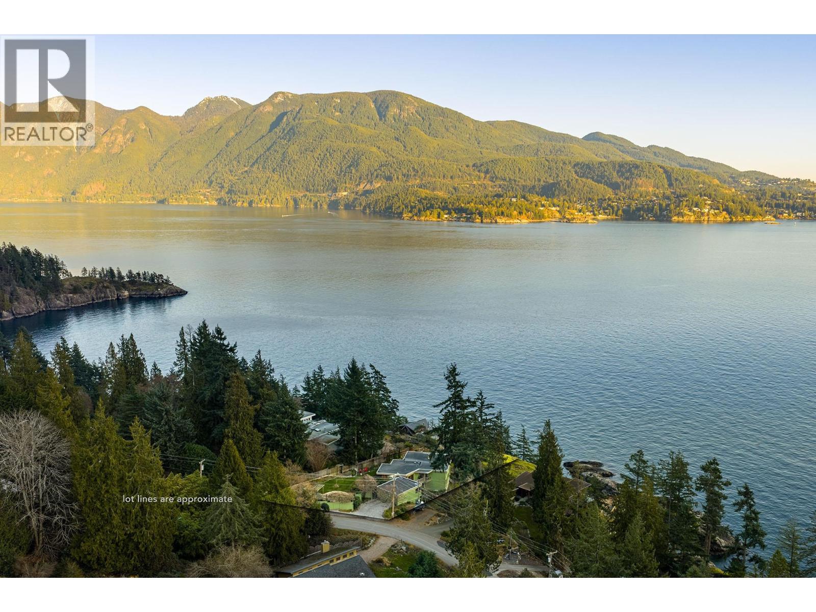 835 Hummingbird Lane, Bowen Island, British Columbia  V0N 1G1 - Photo 37 - R3086261