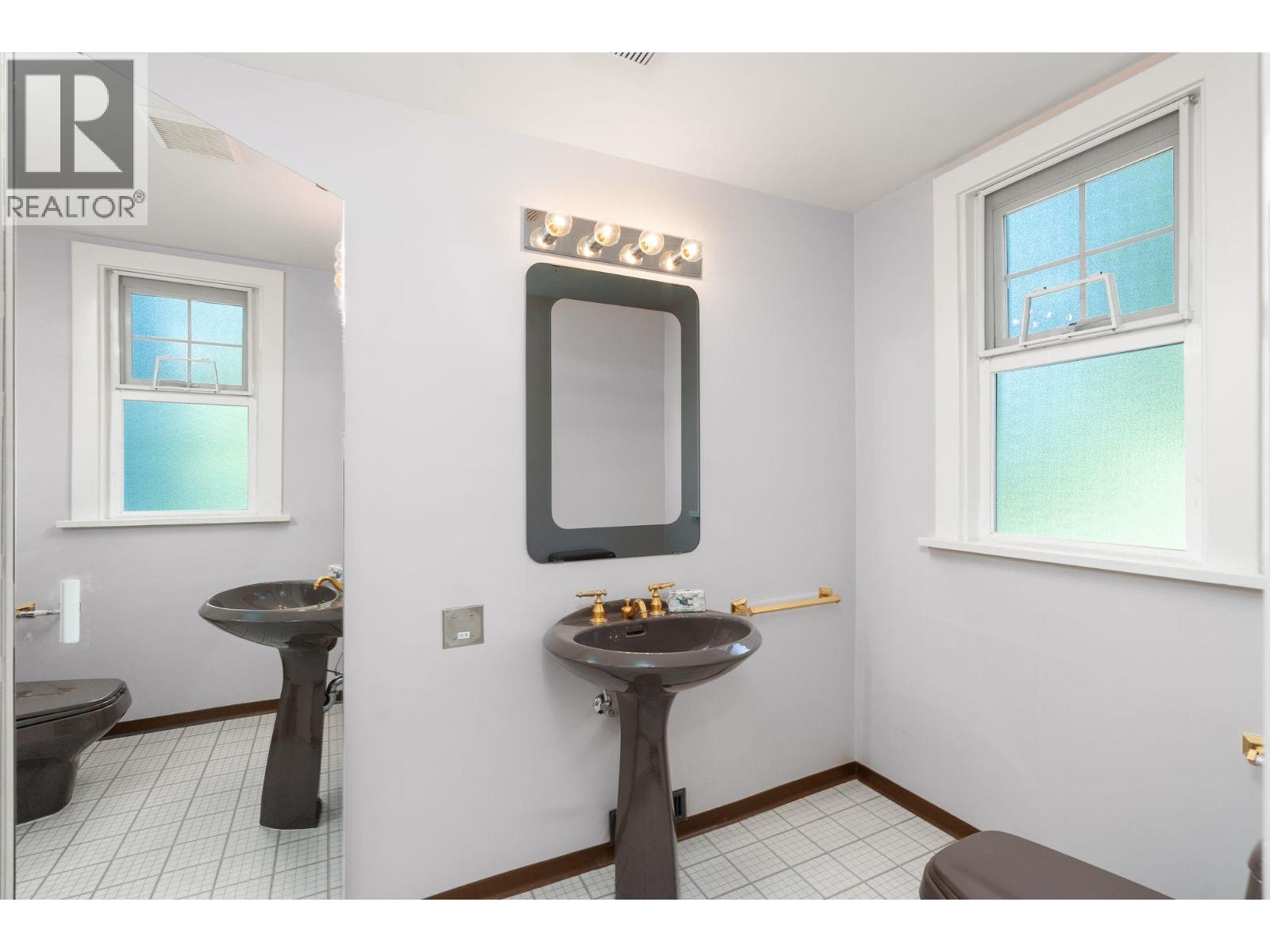 1537 W 40th Avenue, Vancouver, British Columbia  V6M 1V7 - Photo 24 - R3086272