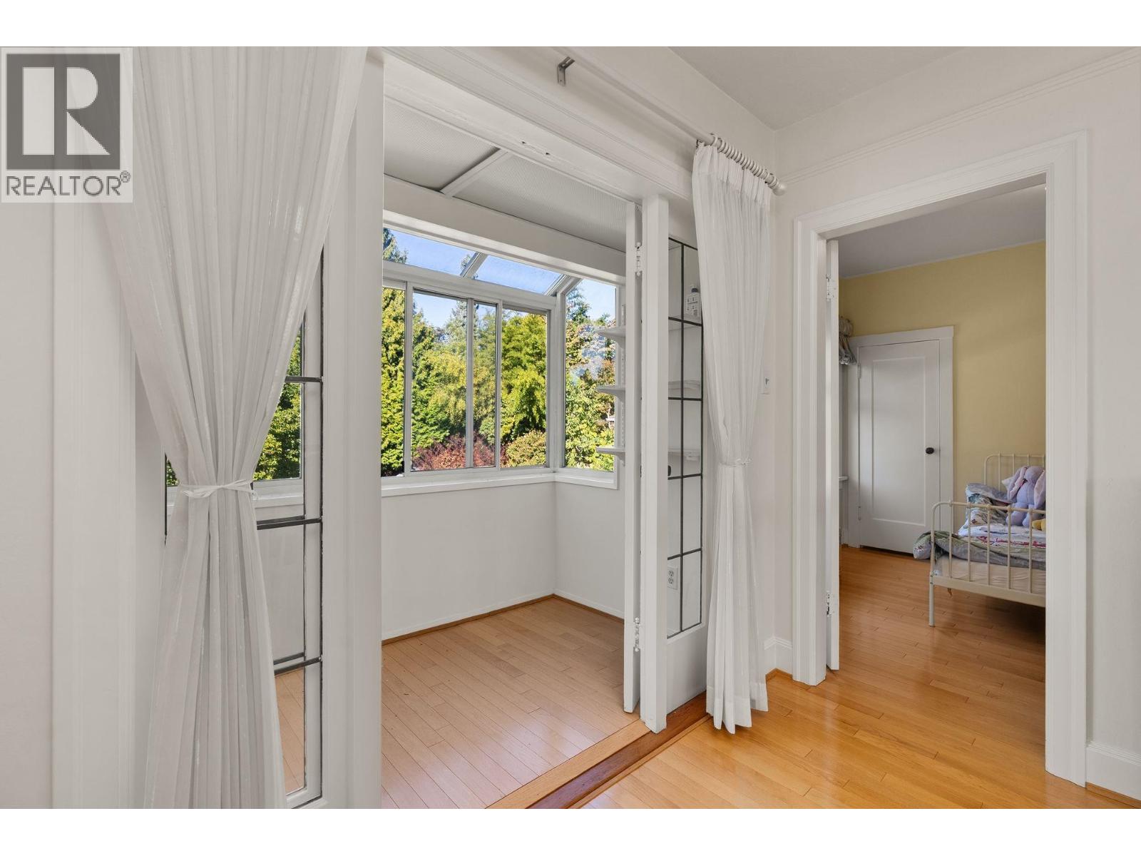 1537 W 40th Avenue, Vancouver, British Columbia  V6M 1V7 - Photo 32 - R3086272