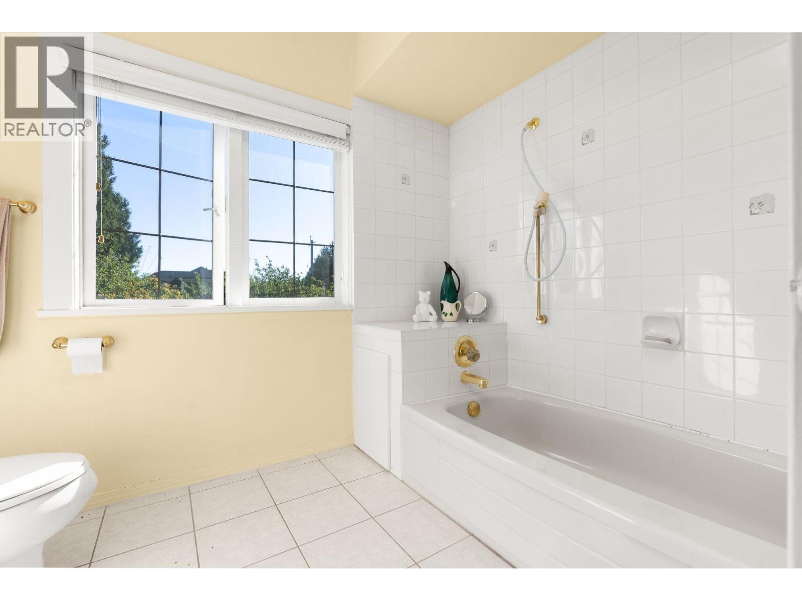 1537 W 40th Avenue, Vancouver, British Columbia  V6M 1V7 - Photo 34 - R3086272