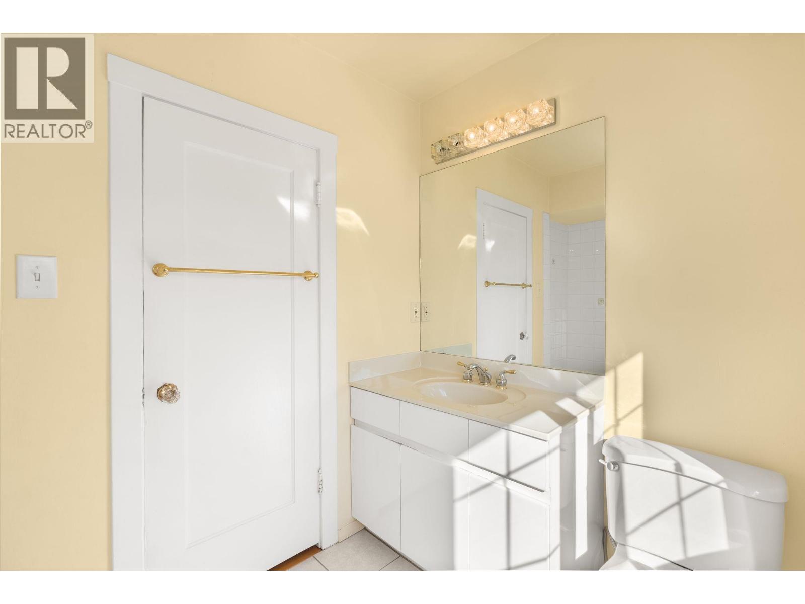 1537 W 40th Avenue, Vancouver, British Columbia  V6M 1V7 - Photo 35 - R3086272