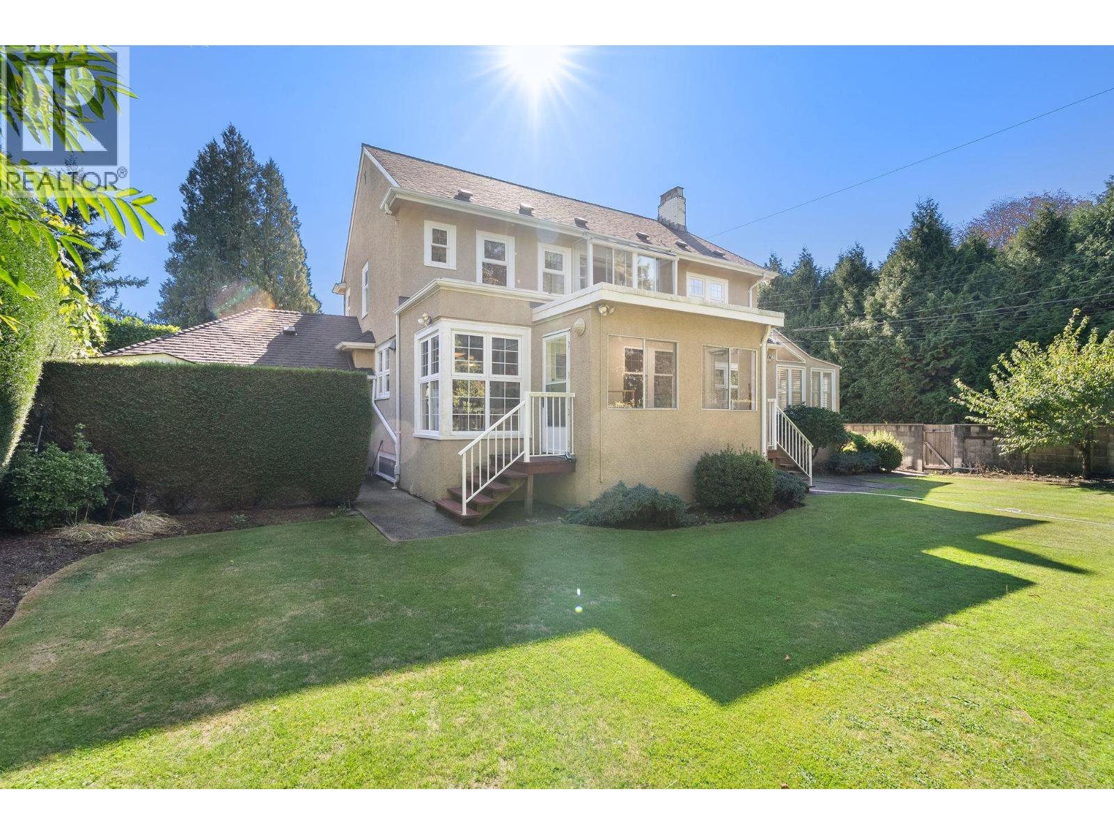 1537 W 40th Avenue, Vancouver, British Columbia  V6M 1V7 - Photo 5 - R3086272