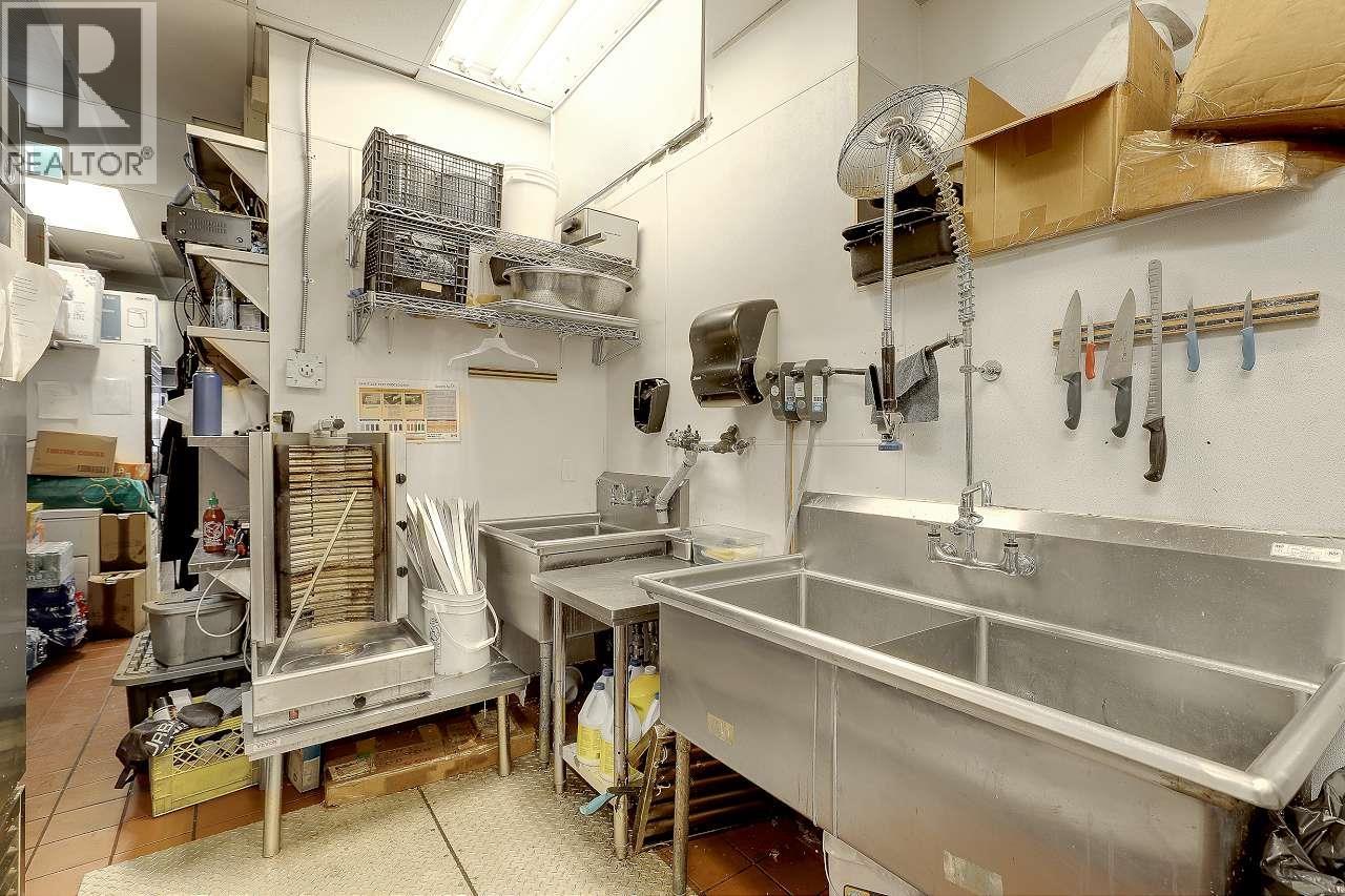 1011 Granville Street, Vancouver, British Columbia  V6Z 1L4 - Photo 16 - C8075767