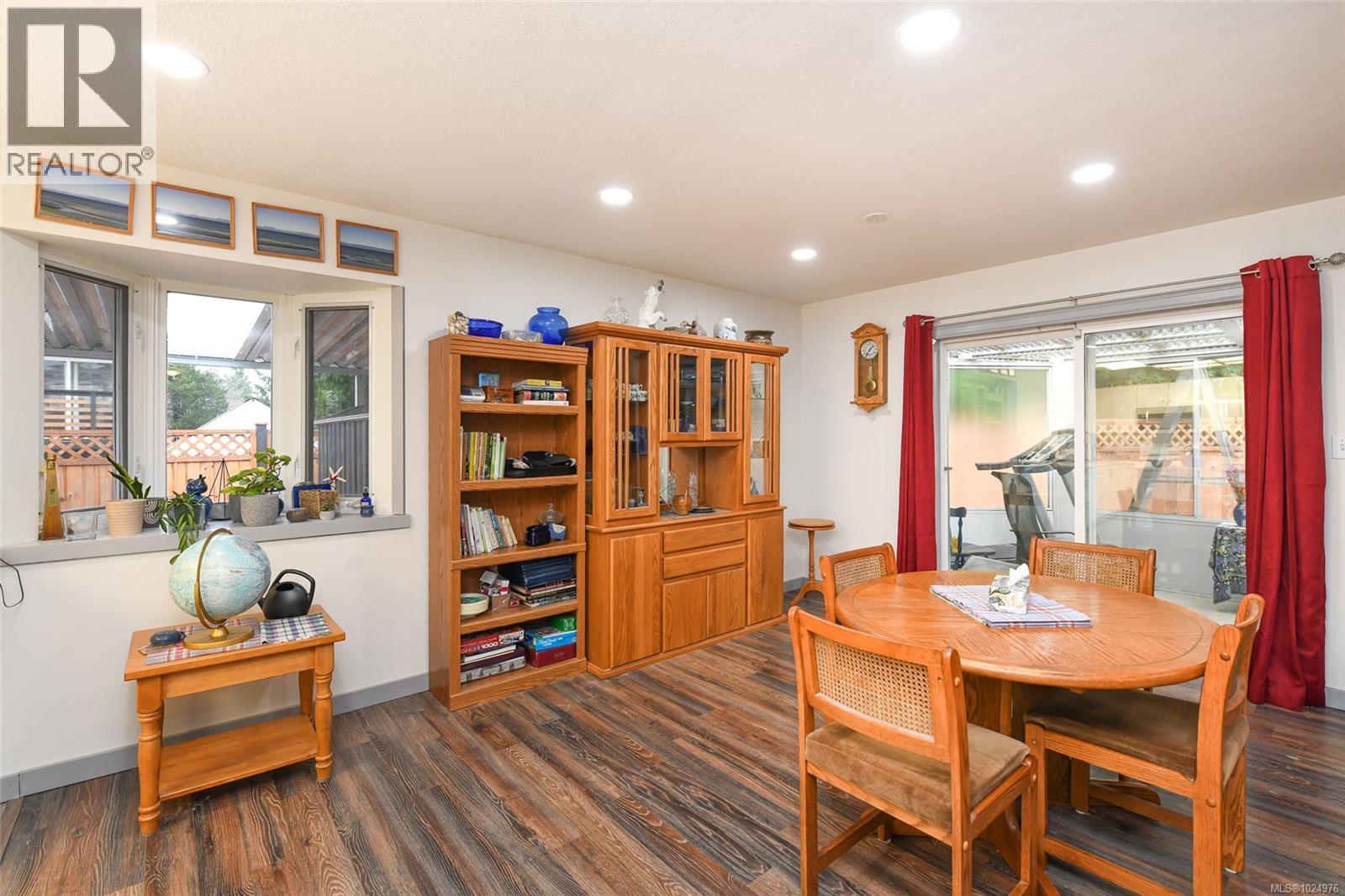 1331 Coast View Dr, Comox, British Columbia  V9M 3S7 - Photo 14 - 1024976