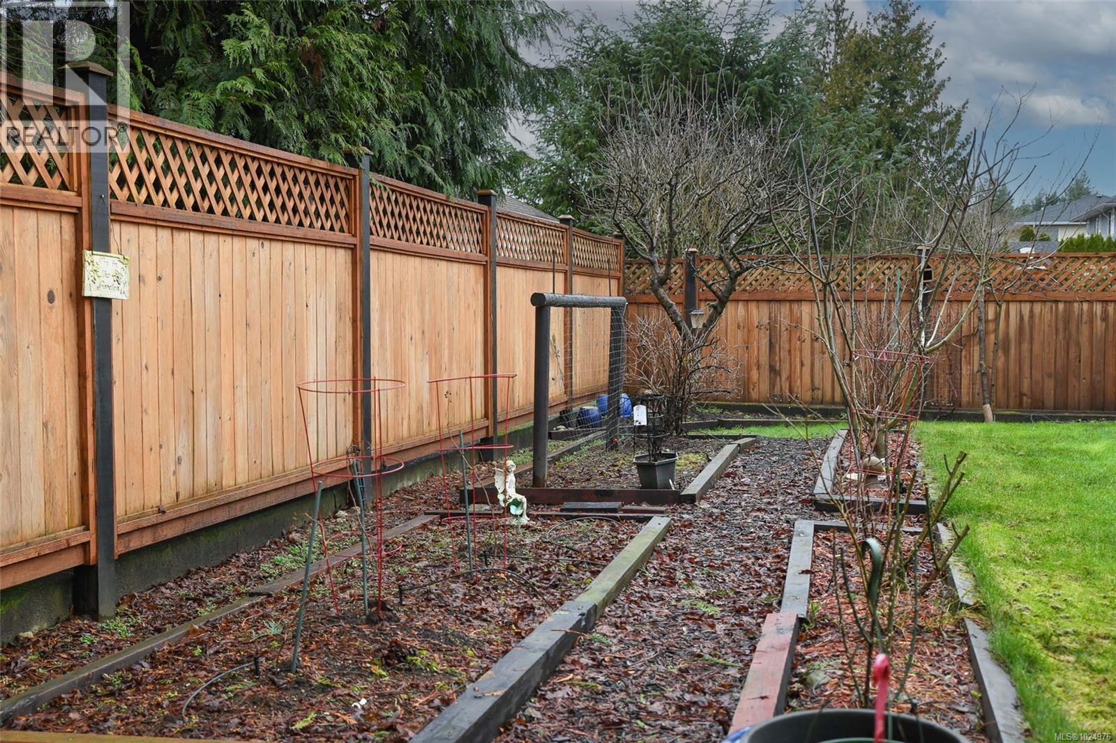 1331 Coast View Dr, Comox, British Columbia  V9M 3S7 - Photo 34 - 1024976