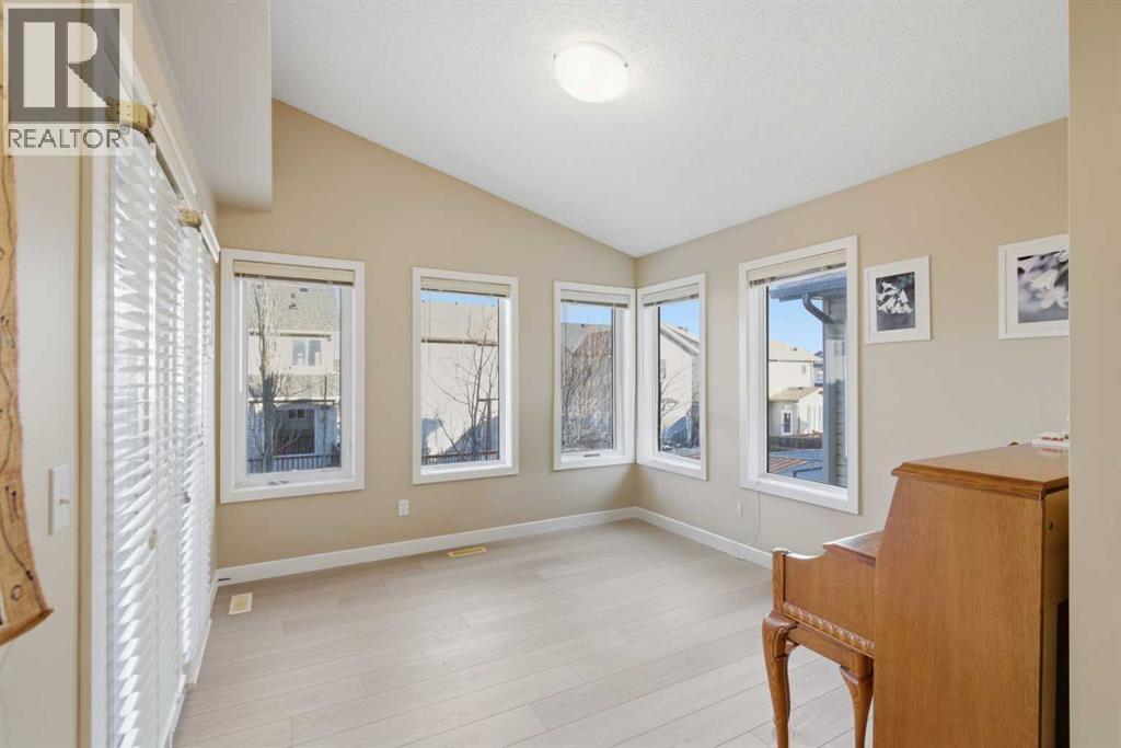 227 Panamount Circle Nw, Calgary, Alberta  T3K 0G9 - Photo 16 - A2279023