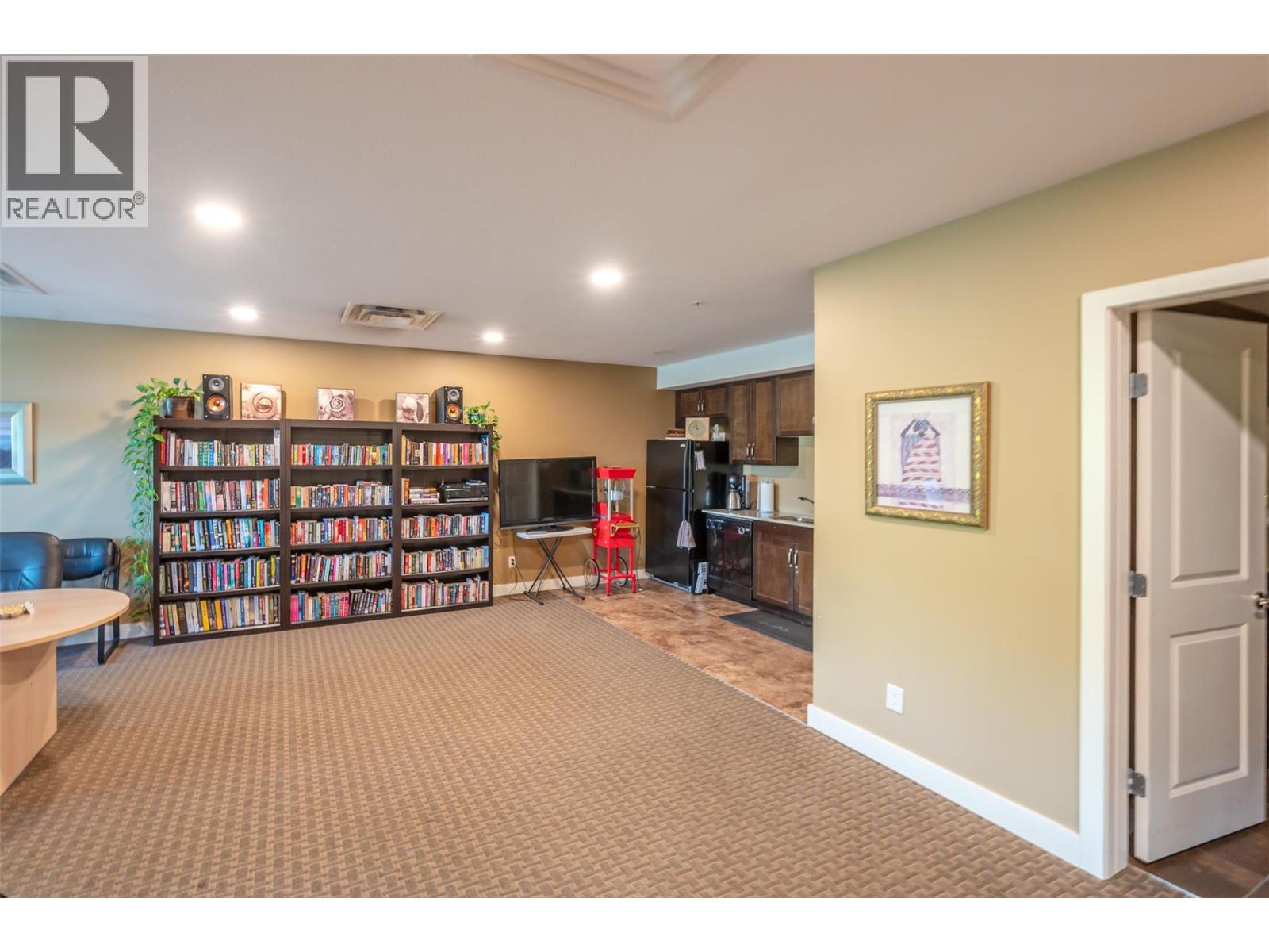 3301 Skaha Lake Road Unit# 704 Penticton Photo 43