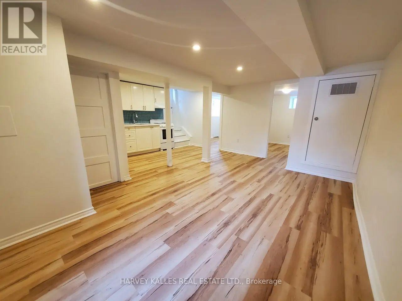 Lower - 17 Alberta Avenue, Toronto, Ontario  M6H 2R5 - Photo 3 - C12755522