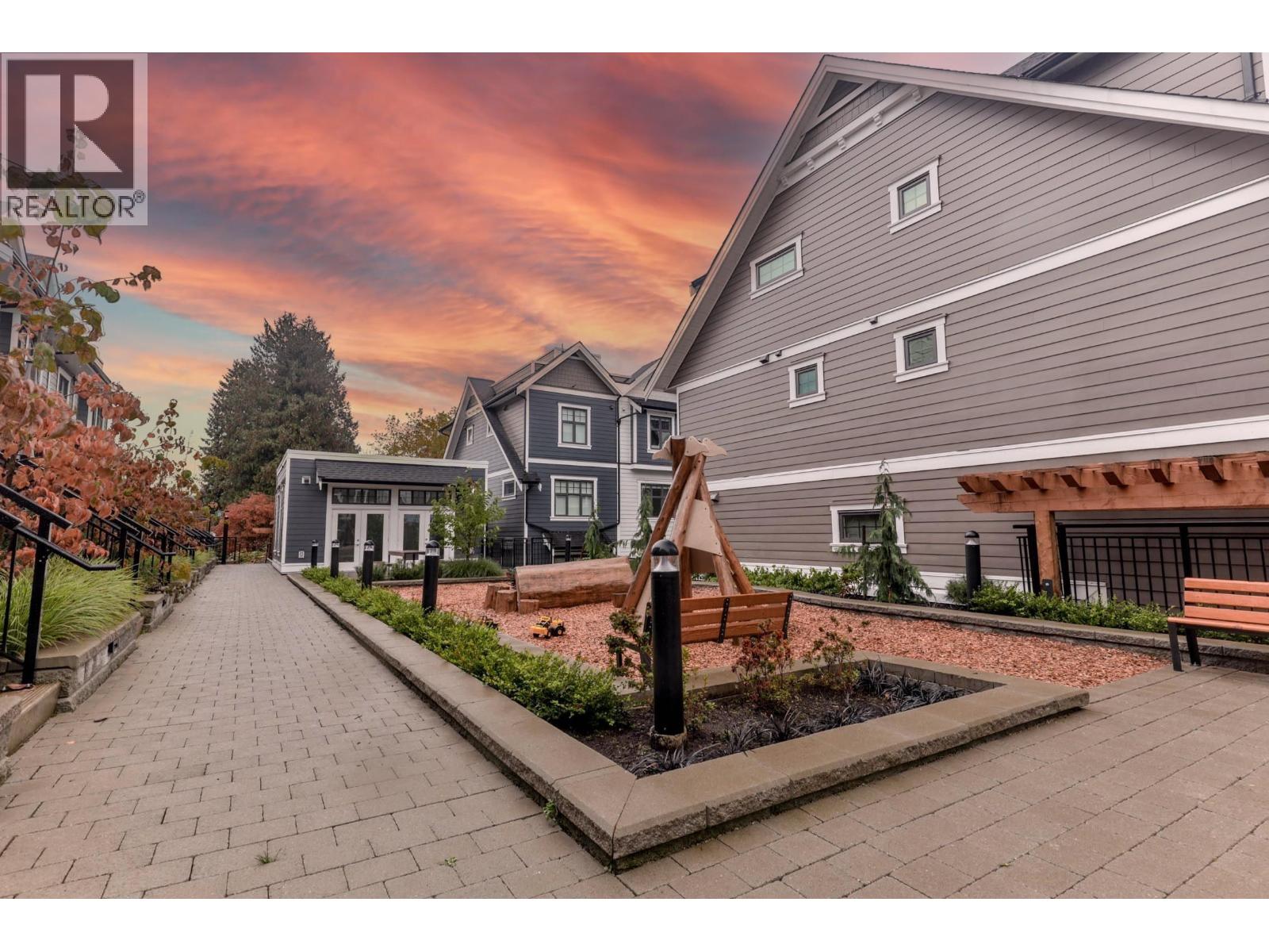 204 678 Fairview Street, Coquitlam, British Columbia  V3J 0N1 - Photo 17 - R3085947