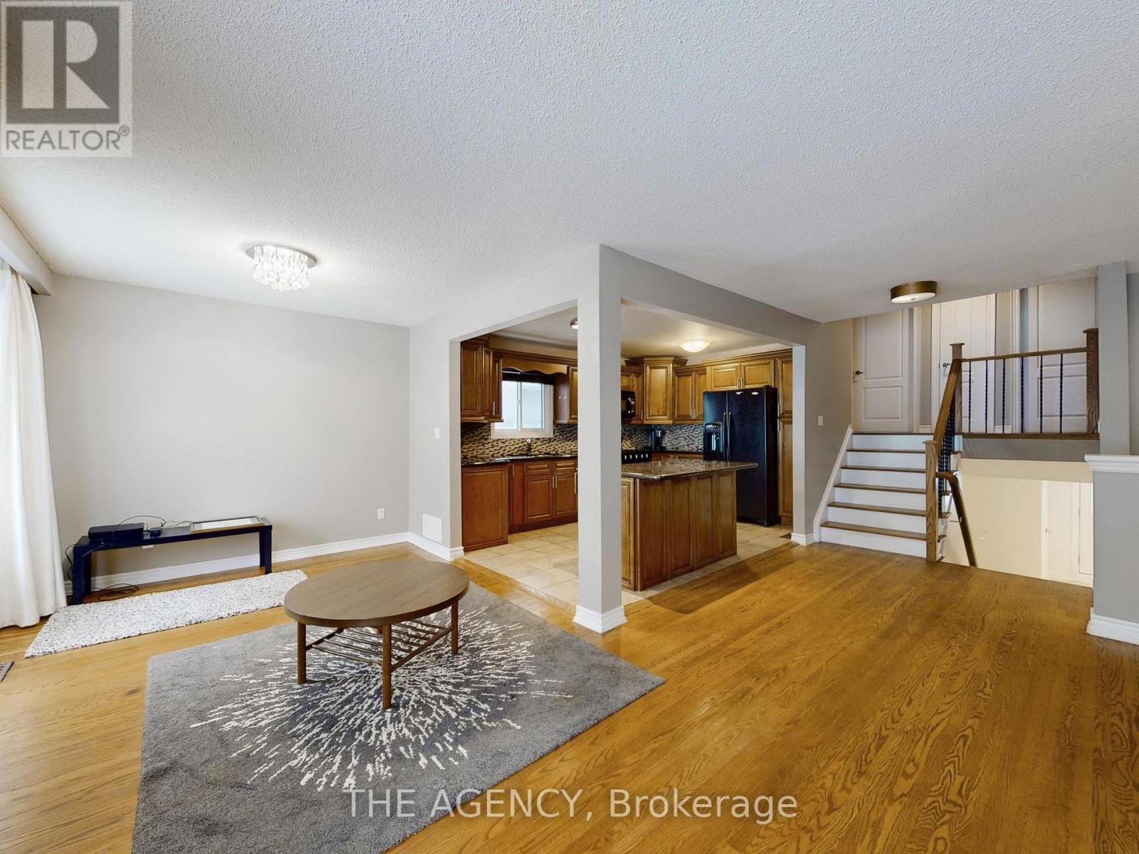 54 Manorglen Crescent, Toronto, Ontario  M1S 1W4 - Photo 6 - E12755532