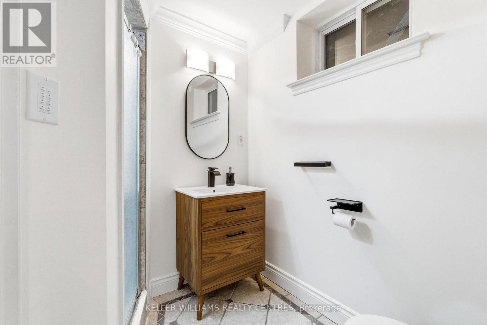 122a Neville Park Boulevard, Toronto, Ontario  M4E 3P8 - Photo 31 - E12755550