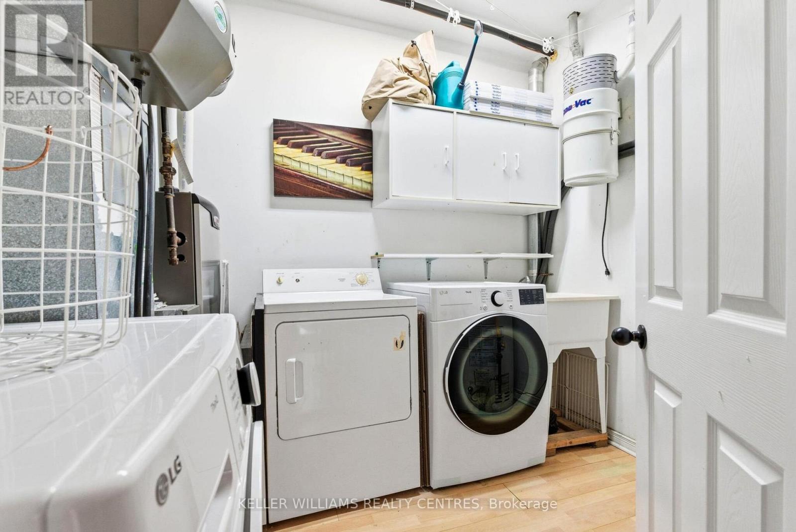 122a Neville Park Boulevard, Toronto, Ontario  M4E 3P8 - Photo 35 - E12755550