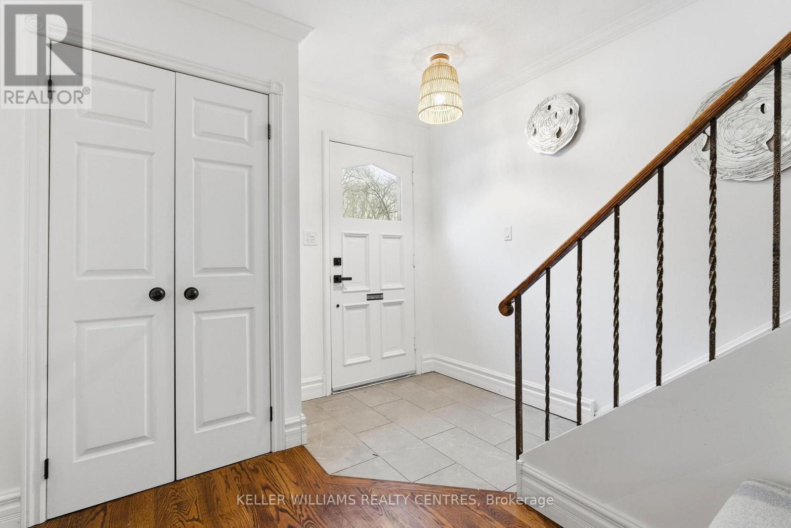 122a Neville Park Boulevard, Toronto, Ontario  M4E 3P8 - Photo 6 - E12755550