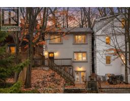 122A NEVILLE PARK BOULEVARD, Toronto, Ontario