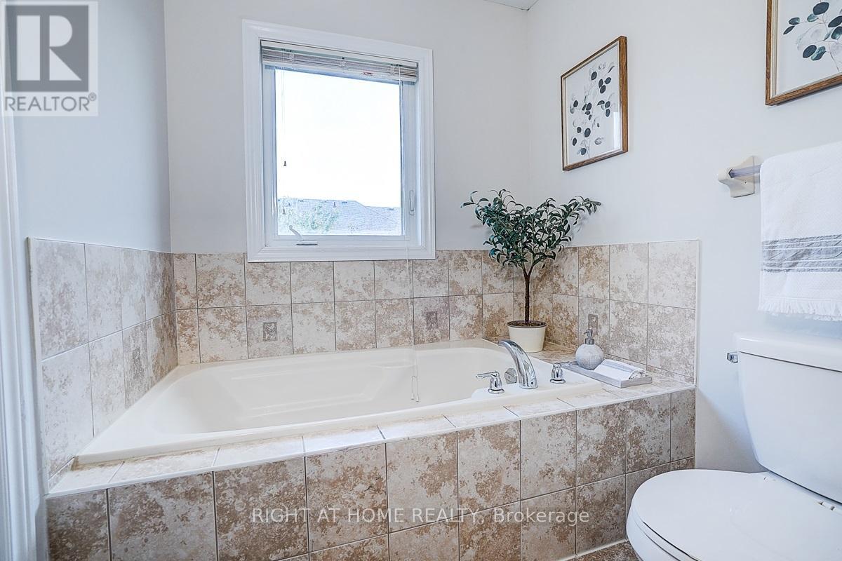 15 - 151 Silverwood Avenue, Richmond Hill, Ontario  L4S 0C9 - Photo 27 - N12755542