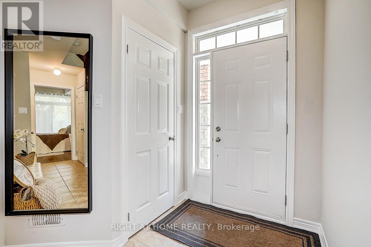 15 - 151 Silverwood Avenue, Richmond Hill, Ontario  L4S 0C9 - Photo 3 - N12755542