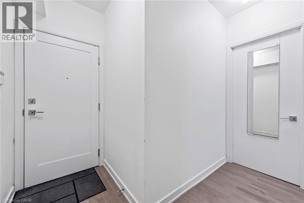 57 St Joseph Street Unit# 206, Toronto, Ontario M5S 0C5 - Photo 6 - 40802788